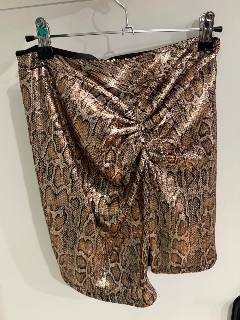 Zara leopard skirt